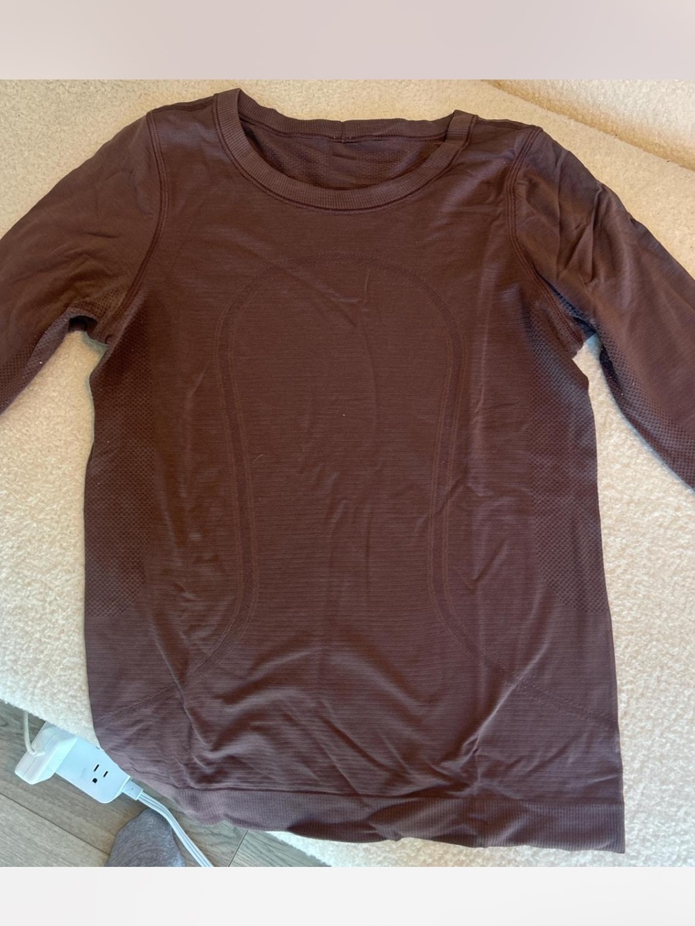 lululemon athletica Brown Long-Sleeve Crew Tee